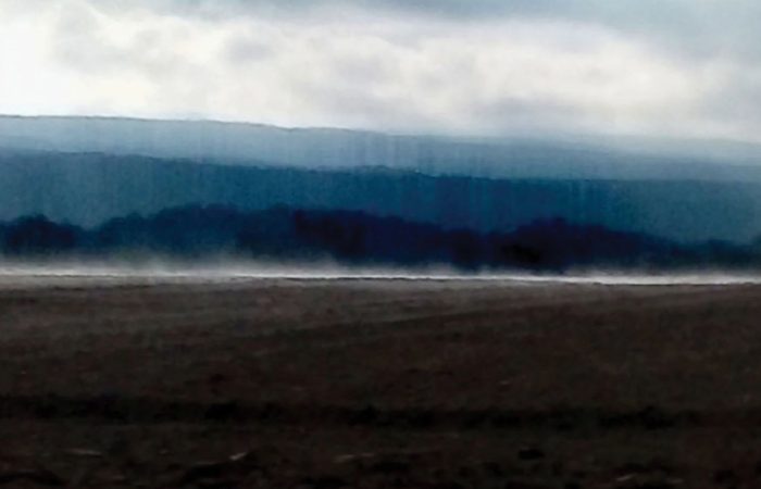 Rőhrig Eszter – “…ÜRES VIDÉK” – Takács Nándor: Rádiócsend