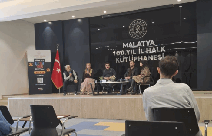 Vörös Anna: HAJTANI A DICSŐSÉGET TÖRÖKORSZÁGBAN – tudósítás a Malatyában rendezett kulturális fesztiválról